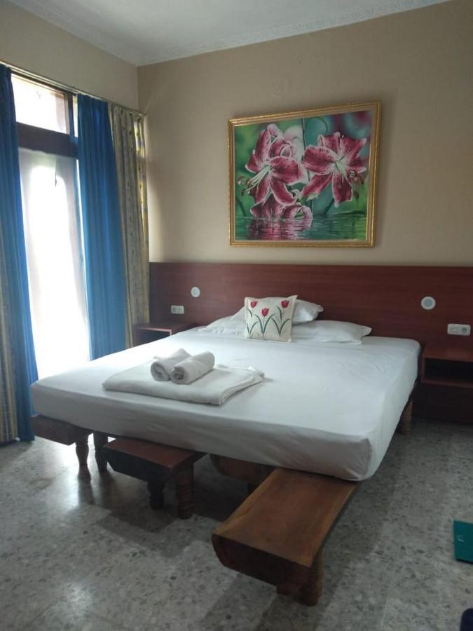 Mango House Semarang Redpartner Hotel Luaran gambar